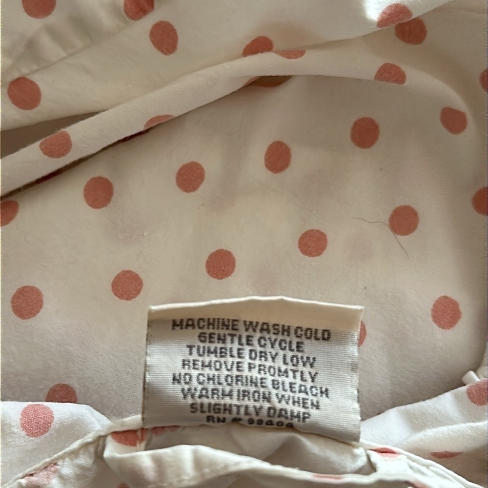 TAYLOR LINENS PINK & WHITE POLKA DOT RUFFLED COLLAR & TRIM NIGHT SHIRT SZ SMALL - Picture 9 of 9